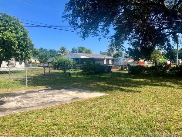 Bunche Park, 16331 NW 18th Ave, Miami Gardens, Florida 33054, image 2