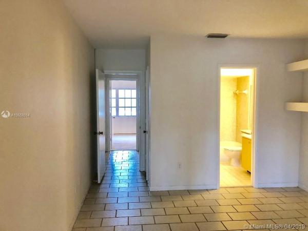 Lake Martha, 7258 Jacaranda Ln #7258, Miami Lakes, Florida 33014, image 2