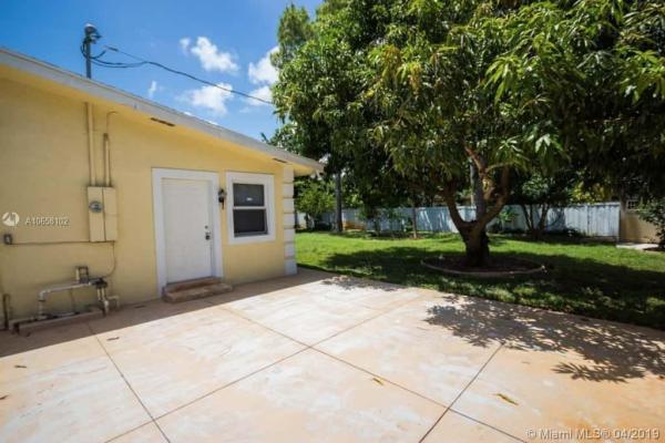 Melrose Park, 631 Carolina Ave, Fort Lauderdale, Florida 33312, image 2