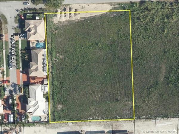 1 1, Unincorporated Dade County, Florida 33185, image 2
