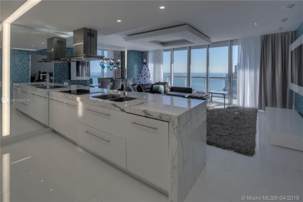 Icon Brickell Tower 2, 495 BRICKELL AVE #3801, Miami, Florida 33131, image 2