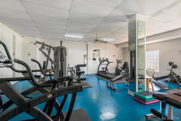 Longwood Towers, 1001 91st St #306, Bay Harbor Islands, Florida 33154, image 2
