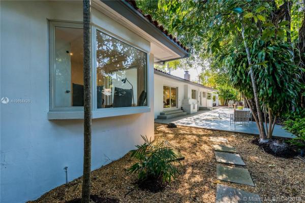 975 NE 94th St, Miami Shores, Florida 33138, image 2
