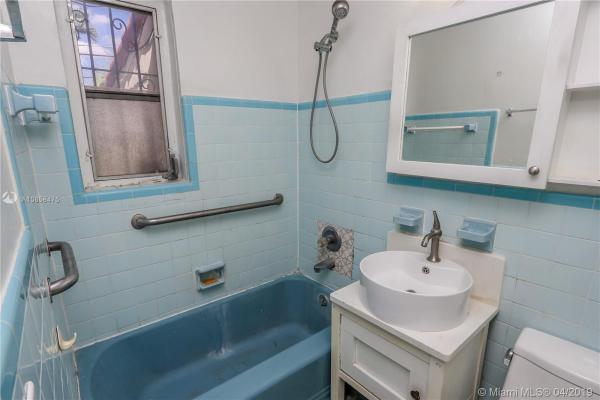 Coral Gate, 1970 SW 32nd Ave, Miami, Florida 33145, image 2