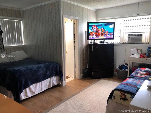 Fulford By The Sea, 1335 NE 176th St, North Miami Beach, Florida 33162, image 2