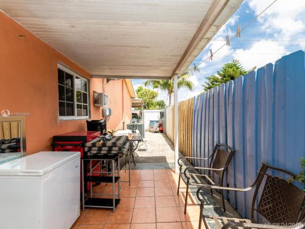 Rozella, West Little River, Florida 33147, image 2