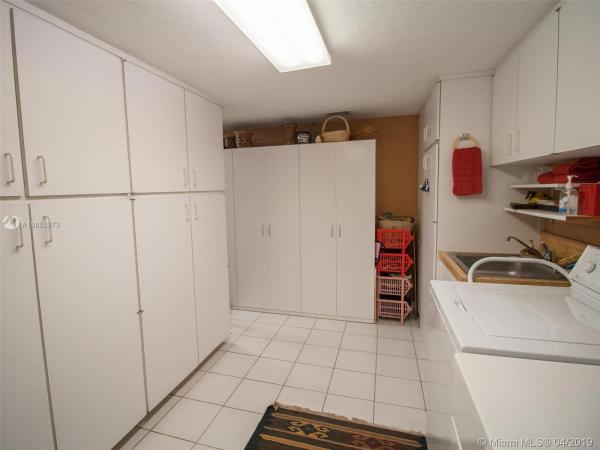 Cherry Grove Club Estates, 8516 SW 94th St, Kendall, Florida 33156, image 2