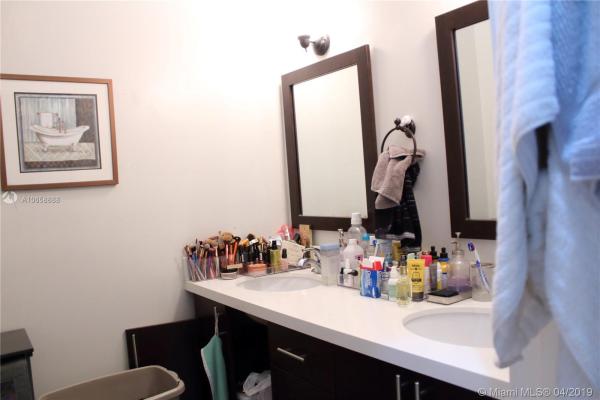 Aspen Townhomes, 6735 NW 189th Ter, Country Club, Florida 33015, image 2