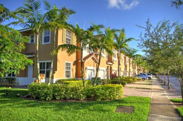 Villas At Portofino East, 938 NE 29th Ter #938, Homestead, Florida 33033, image 2