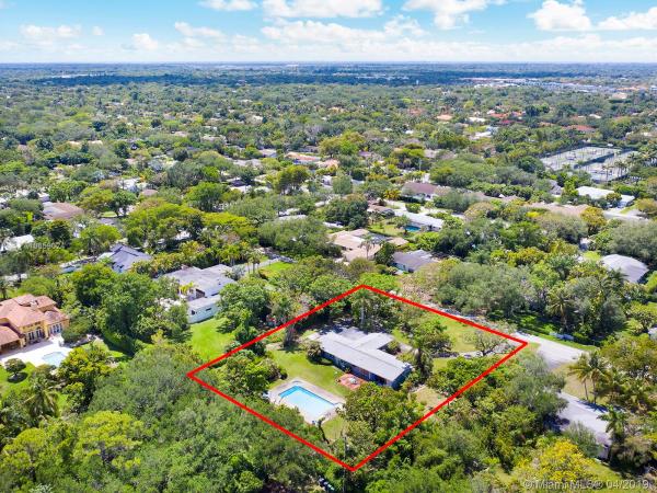 Pinecrest Residential, 9675 SW 69th Ave, Pinecrest, Florida 33156, image 2