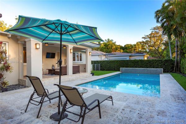 Riviera, 6900 Capilla St, Coral Gables, Florida 33146, image 2