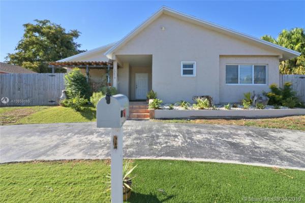 13619 SW 285th Ter, Unincorporated Dade County, Florida 33033, image 2