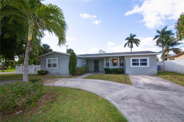 Oriole Estates, 3500 NW 39th St, Lauderdale Lakes, Florida 33309, image 2