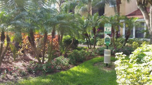 Biscayne Beach Club, 10500 SW 155th CT #1011, Kendall West, Florida 33196, image 2