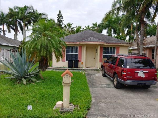 Villas Of Palm Bay, 950 SW 9th Ct, Florida City, Florida 33034, image 2