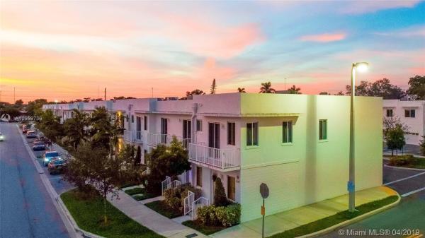 Weitzer Aventura Place, 2601 NE 212th Ter #108, Ojus, Florida 33180, image 2