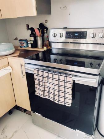 Magny, 12453 SW 197th Ter, South Miami Heights, Florida 33177, image 2