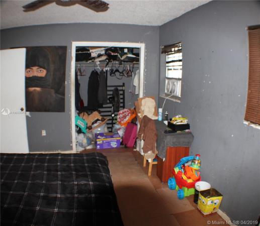 Barbella, 5497 NW 171st Ter, Miami Gardens, Florida 33055, image 2