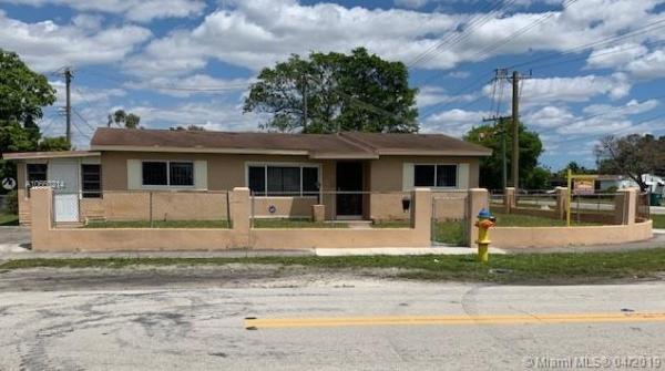 Scott Lake Manor, 701 NW 179th St, Miami Gardens, Florida 33169, image 2