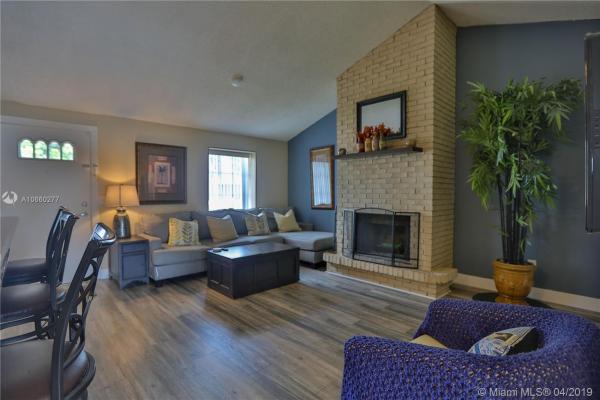 Country Park At Boca Raton, 8298 Huntsman Pl, Boca Raton, Florida 33433, image 2