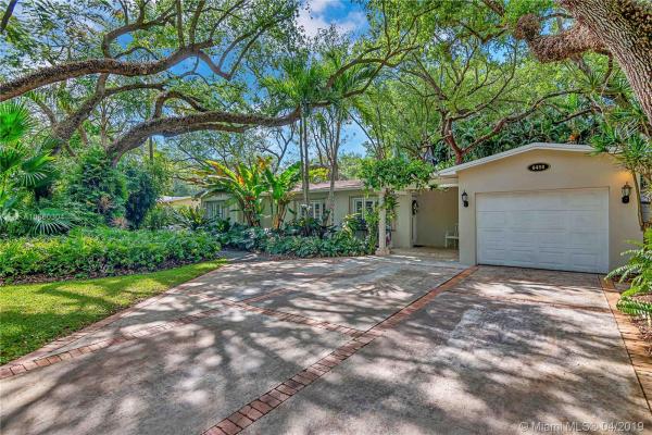 Norton Manor, 6450 SW 73rd St, South Miami, Florida 33143, image 2