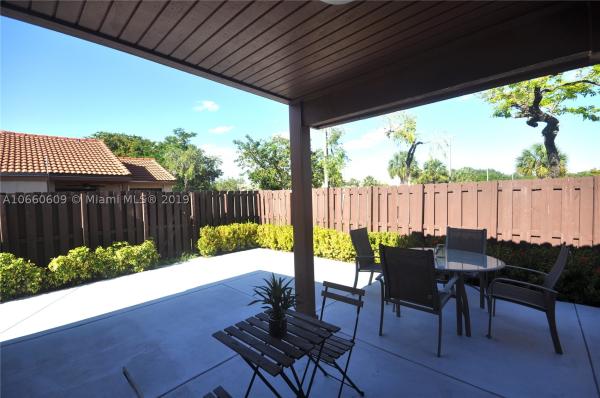 Villa Homes At The Moors, 6009 NW 170th Ter #6009, Country Club, Florida 33015, image 1
