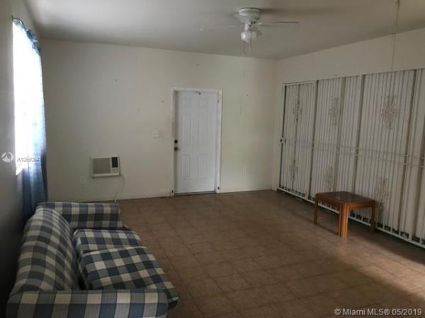 Oceanside Isle Of Normandy, 6820 Rue Versailles Dr, Miami Beach, Florida 33141, image 2