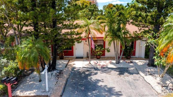 Westwind Lakes Townhouses, 7120 SW 154th Ct #7120, Kendall West, Florida 33193, image 2