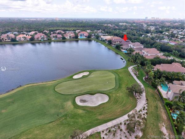 L'Hermitage At Frenchman's Reserve, 636 Hermitage Cir, Palm Beach Gardens, Florida 33410, image 2