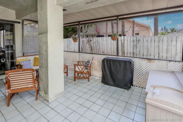 Montego Bay, 10044 SW 221st St, Cutler Bay, Florida 33190, image 2