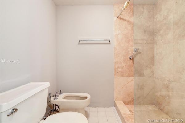 Westchester Point, 995 SW 84th Ave #122, Westchester, Florida 33144, image 2