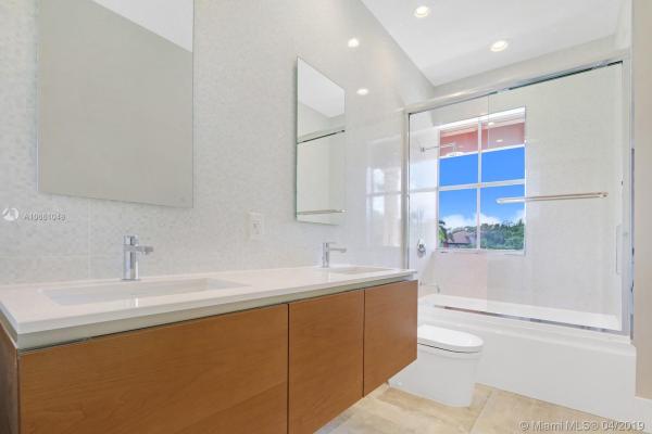 Worthington Estates, 9341 Nugent Trl, West Palm Beach, Florida 33411, image 2