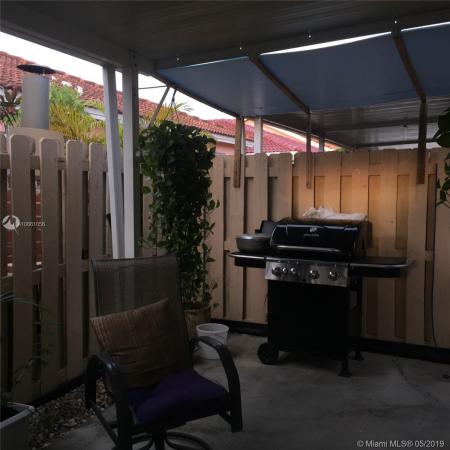 Les Fontaines, 9129 NW 120th St #261, Hialeah Gardens, Florida 33018, image 2