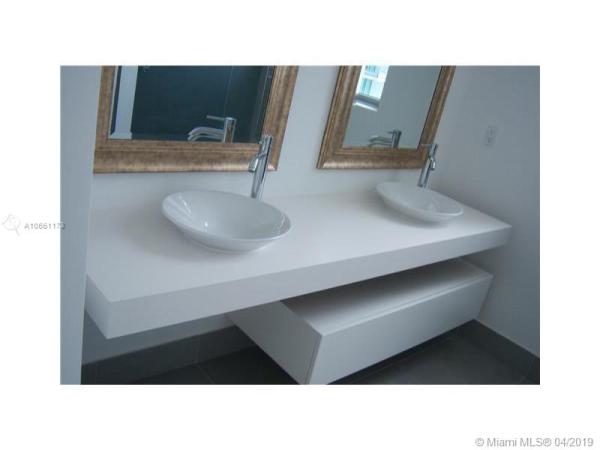 Mint At Riverfront, 92 SW 3rd St #3705, Miami, Florida 33130, image 2