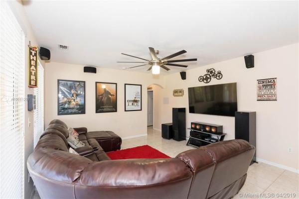 A B At Tamiami Trail, 15392 Sw 20th Ln, University Park, Florida 33185, image 2