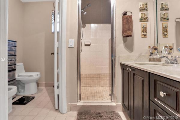 Poinciana At Sunset Lakes, 8173 SW 163rd Pl, Kendall, Florida 33193, image 2