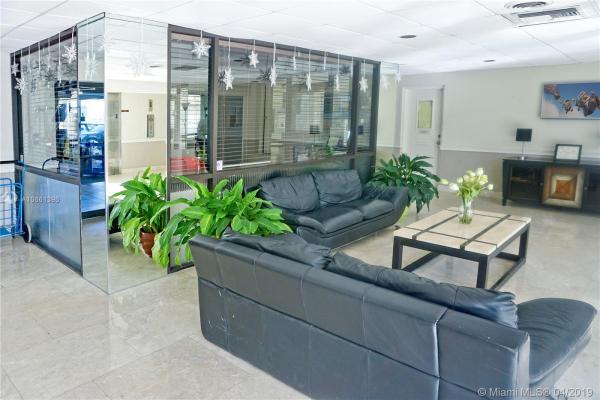 Bayshore Yacht & Tennis Club, 7904 West Dr #802, North Bay Village, Florida 33141, image 2