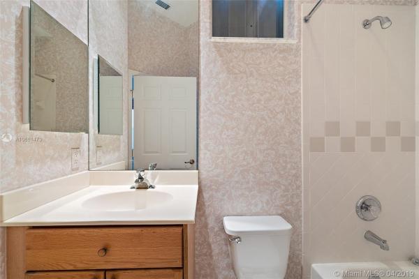 Monterey Pointe, 49 Pinnacle Cv, Palm Beach Gardens, Florida 33418, image 2