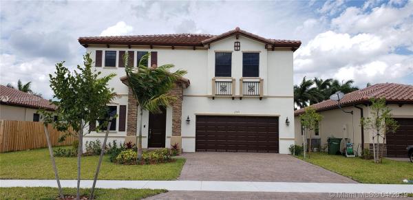 Kingman Commons, 2571 SE 1st St, Homestead, Florida 33033, image 2
