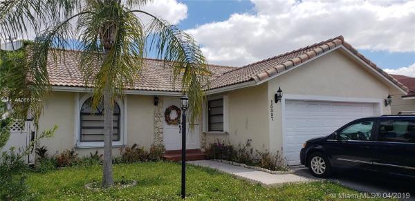 Westwind Lakes, 15327 SW 60th Ln, Kendall West, Florida 33193, image 2