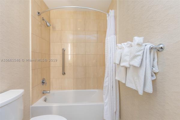 DoubleTree By Hilton Ocean Point Resort & Spa, 17375 Collins Ave #LPH-2702, Sunny Isles Beach, Florida 33160, image 3