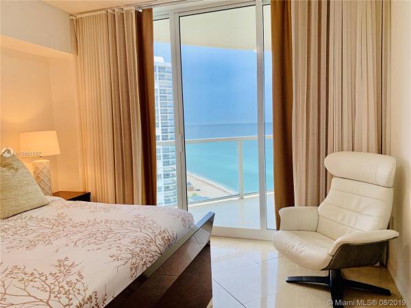 La Perla, 16699 Collins #2004, Sunny Isles Beach, Florida 33160, image 2