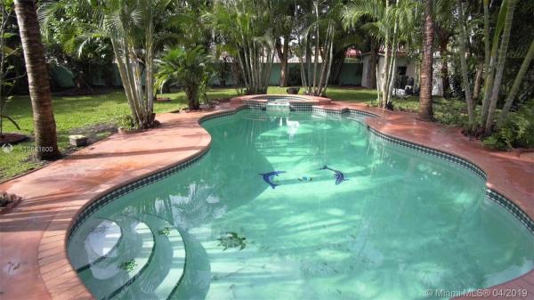 Lake Elizabeth, 14450 Glencairn Rd, Miami Lakes, Florida 33016, image 2