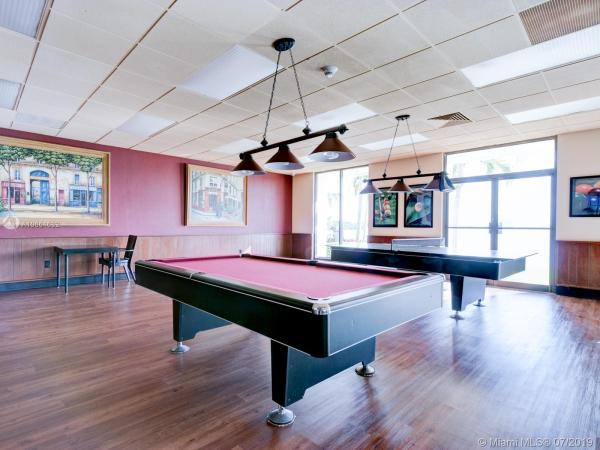 Arlen House West, 500 Bayview Dr #1427, Sunny Isles Beach, Florida 33160, image 2