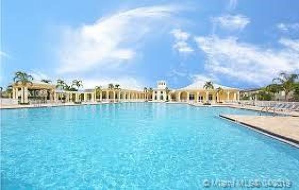 Aruba At Oasis, 171 NE 30th Pl, Homestead, Florida 33033, image 2