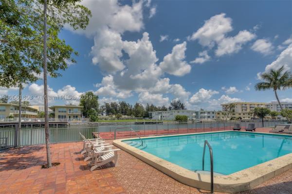 Marseille Deco, 1265 Marseille Dr #34, Miami Beach, Florida 33141, image 1