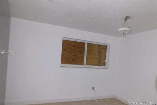 Lake Aire Estates, 1700 NW 26th Ave, Fort Lauderdale, Florida 33311, image 2