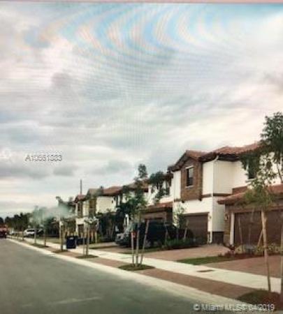 Century Townhomes At Bird Road, 4270 SW 166th Ct #., Kendall West, Florida 33185, image 2