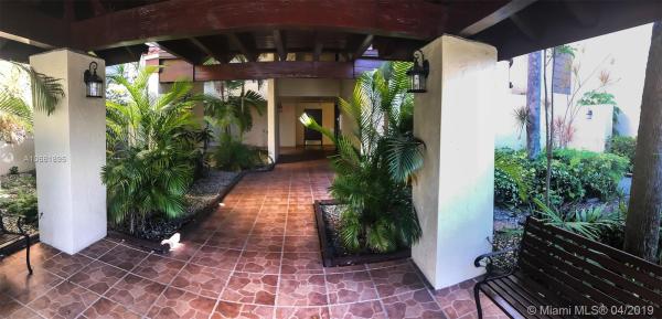 Kenland Bend North, 8850 SW 123rd Ct #H106, The Crossings, Florida 33186, image 2
