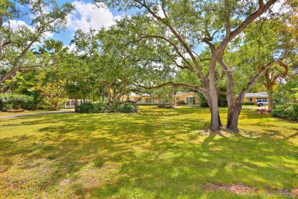 5035 SW 62nd Ave, Unincorporated Dade County, Florida 33155, image 2